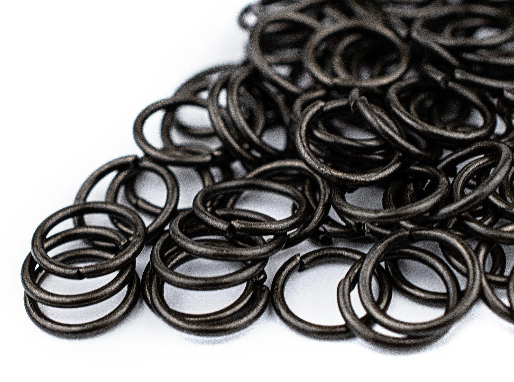 10mm Black Round Jump Rings (Approx 100 pieces)