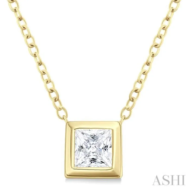 1/6 Ctw Petite Bezel Set Princess Cut Diamond Fashion Pendant With Chain in 10K Yellow Gold