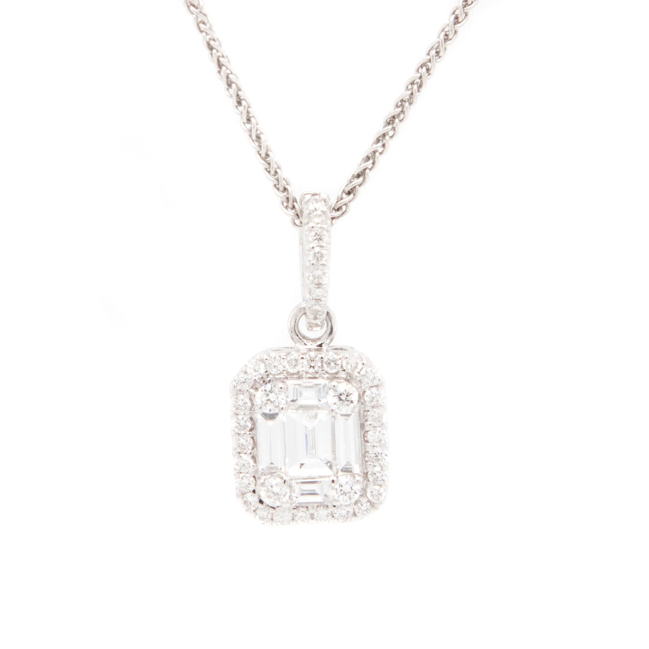 18k White Gold Baguette Diamond Pendant