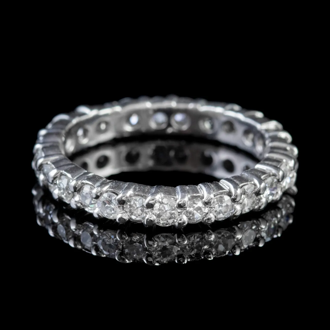 Antique Edwardian Diamond Full Eternity Ring 2Ct Diamond 18Ct Gold Circa 1915