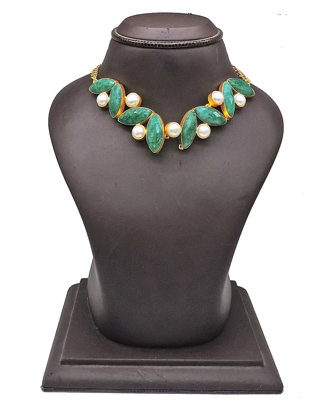 Green Haathi & Pearl Necklace