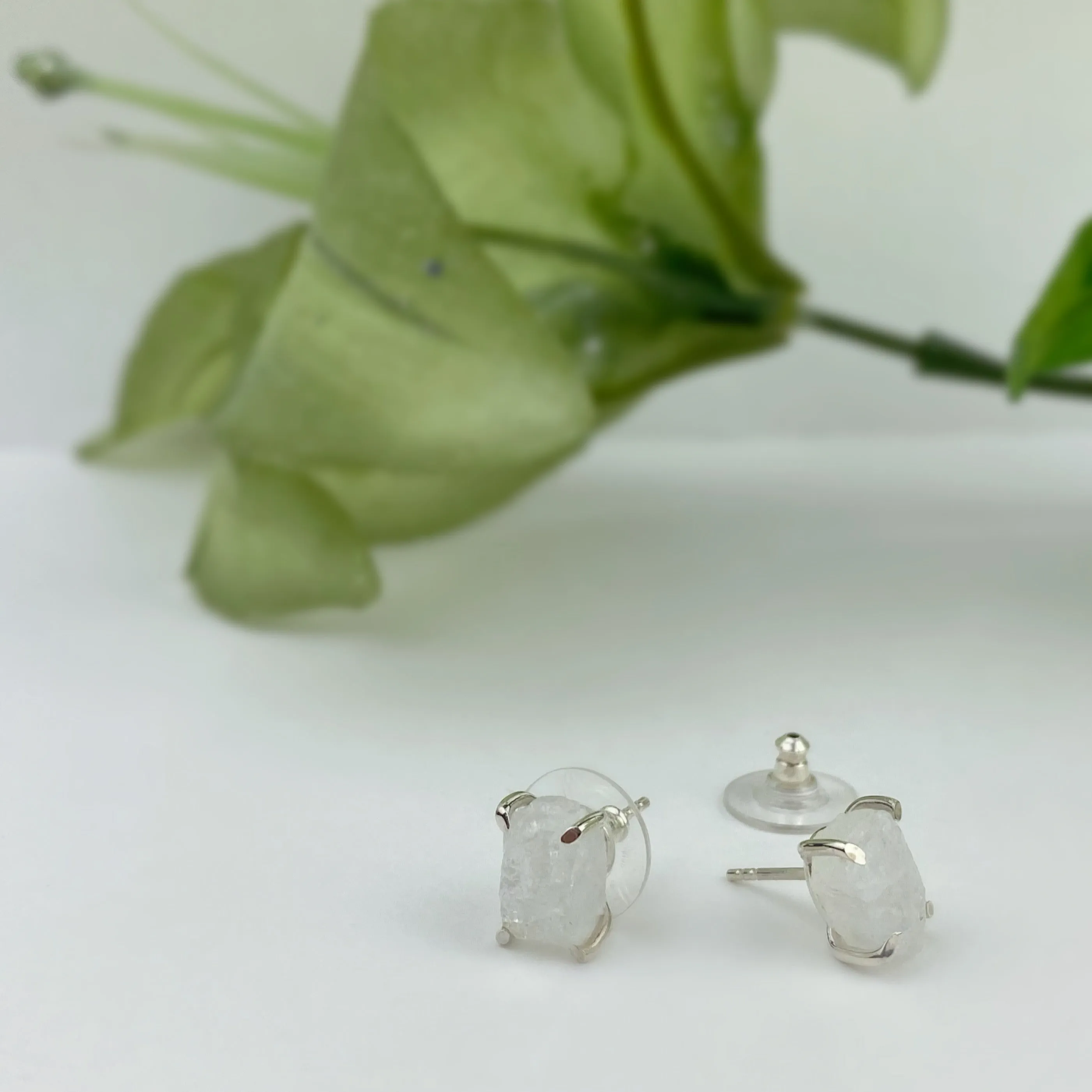 Ice Wall Earrings - VE701