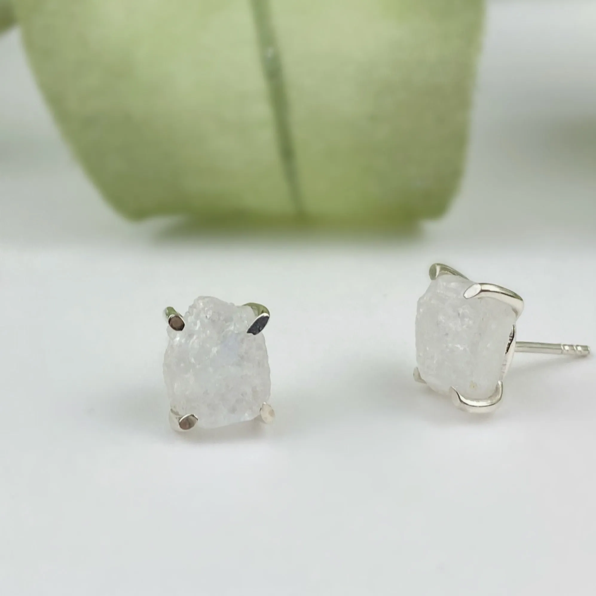 Ice Wall Earrings - VE701