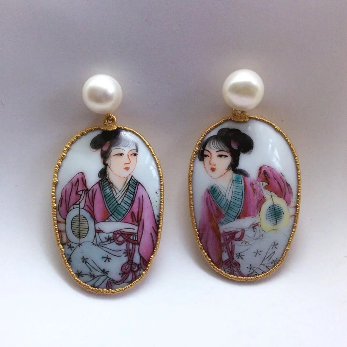 Ladies With Fans Porcelain Earrings. Pearl Or Black Onyx Studs.