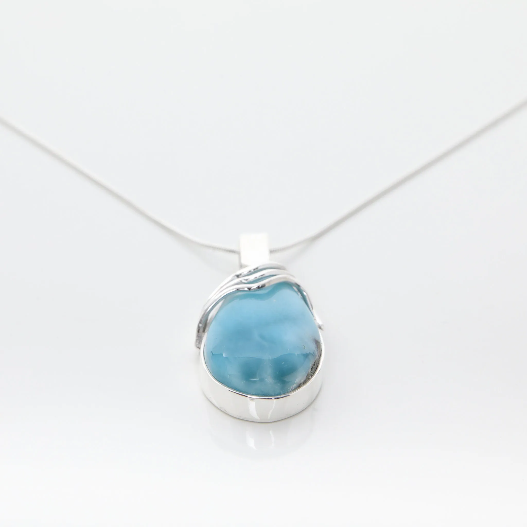 Larimar Pendant Suzanne