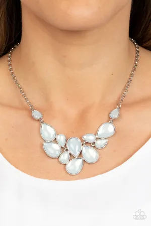 NecklacesKeeps GLOWING and GLOWING - White N2125