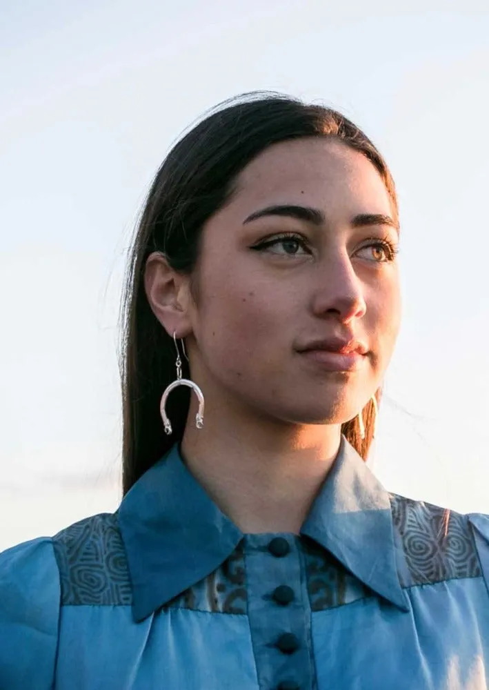 Ngā Kaitiaki Āniwaniwa Earrings Silver