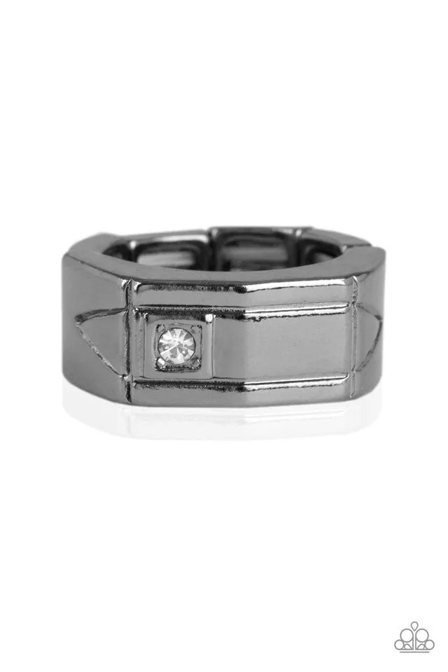 Paparazzi Ring ~ Atlas - Black