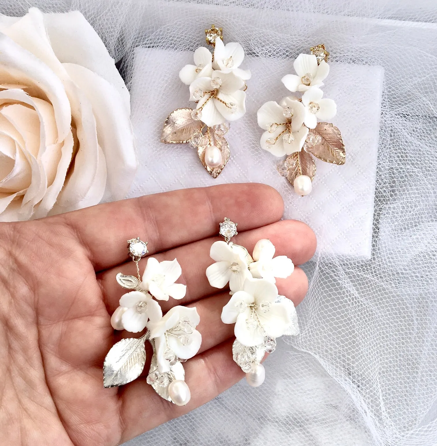 "McKenna" - Ceramic Flowers Bridal Hair Comb and Earrings Set - Available in Gold and Silver