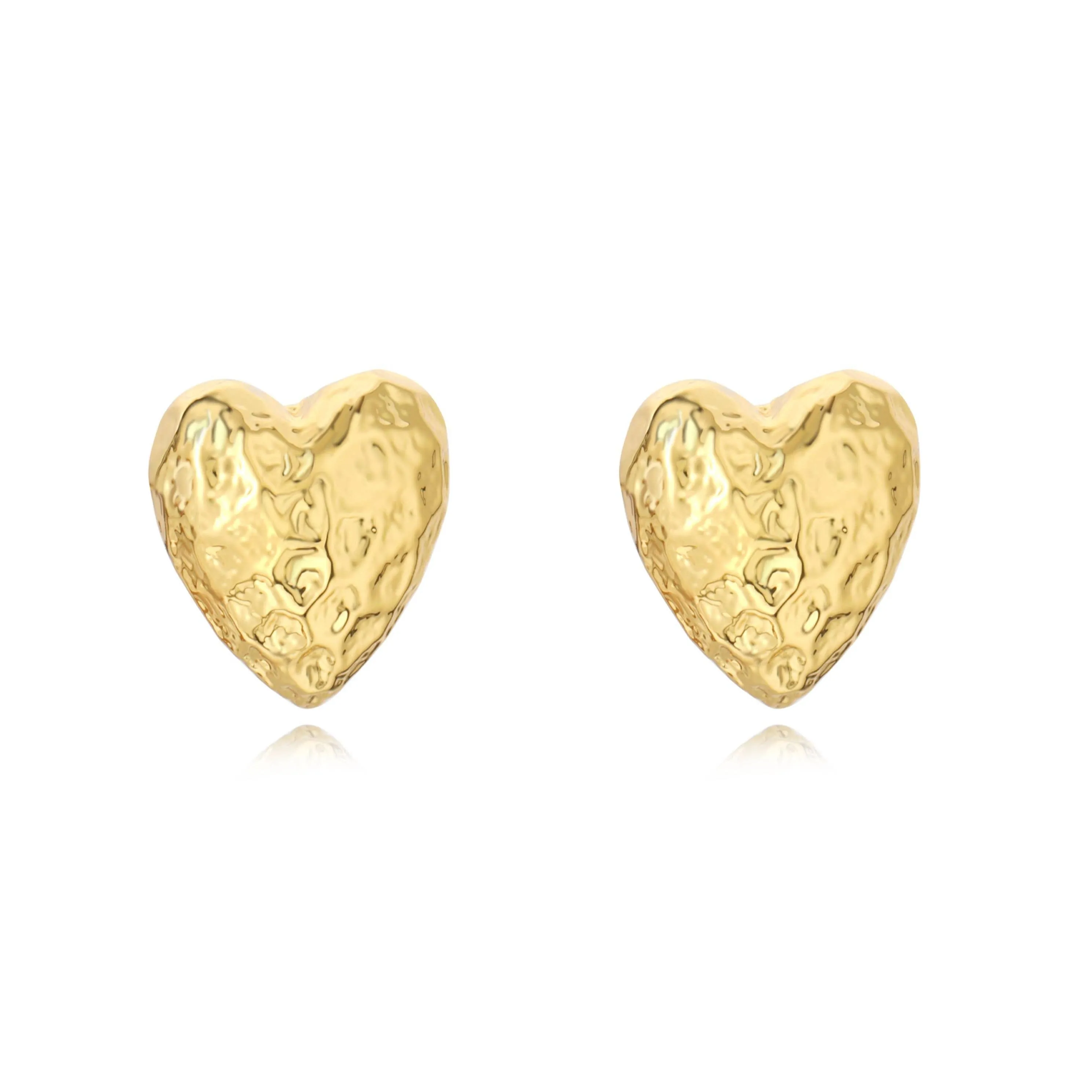 Sahira Corinne Heart Studs