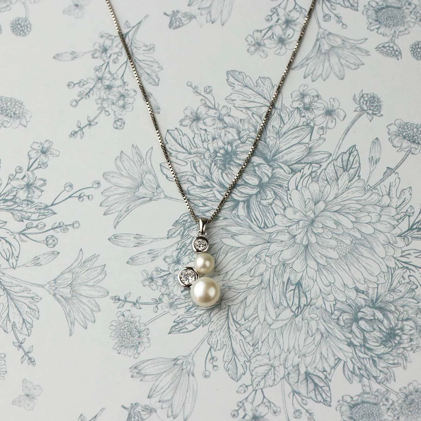 Silver Freshwater Pearl Cluster Pendant