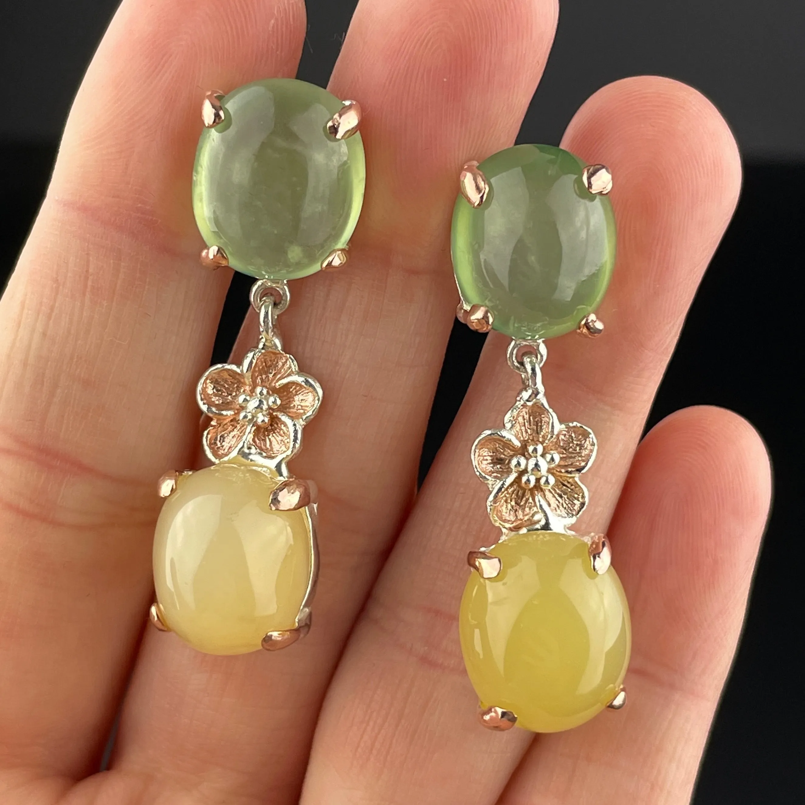 Vintage Silver Green Yellow Chalcedony Earrings